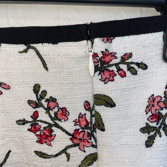 Ann Taylor Womens Floral Straight Pencil Skirt Size 0 NWOT - Picture 11 of 14